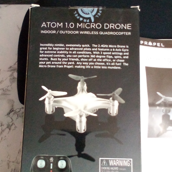 PROPEL ATOM 1.0 Micro Drone / Indoor/Outdoor Wireless Quadrocopter /Red - Picture 4 of 6